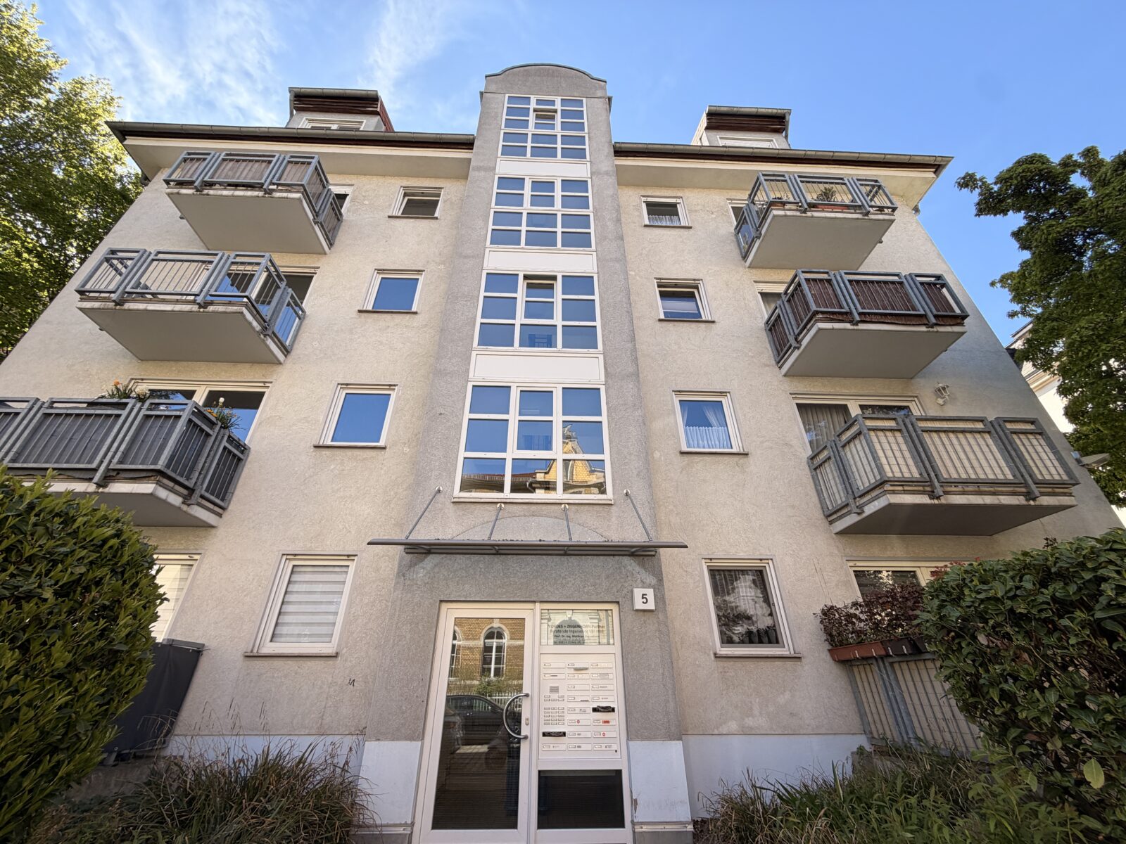 Herrliche Kapitalanlage mitten in Löbtau – mit Balkon und Tiefgaragenstellplatz! – Bild 10